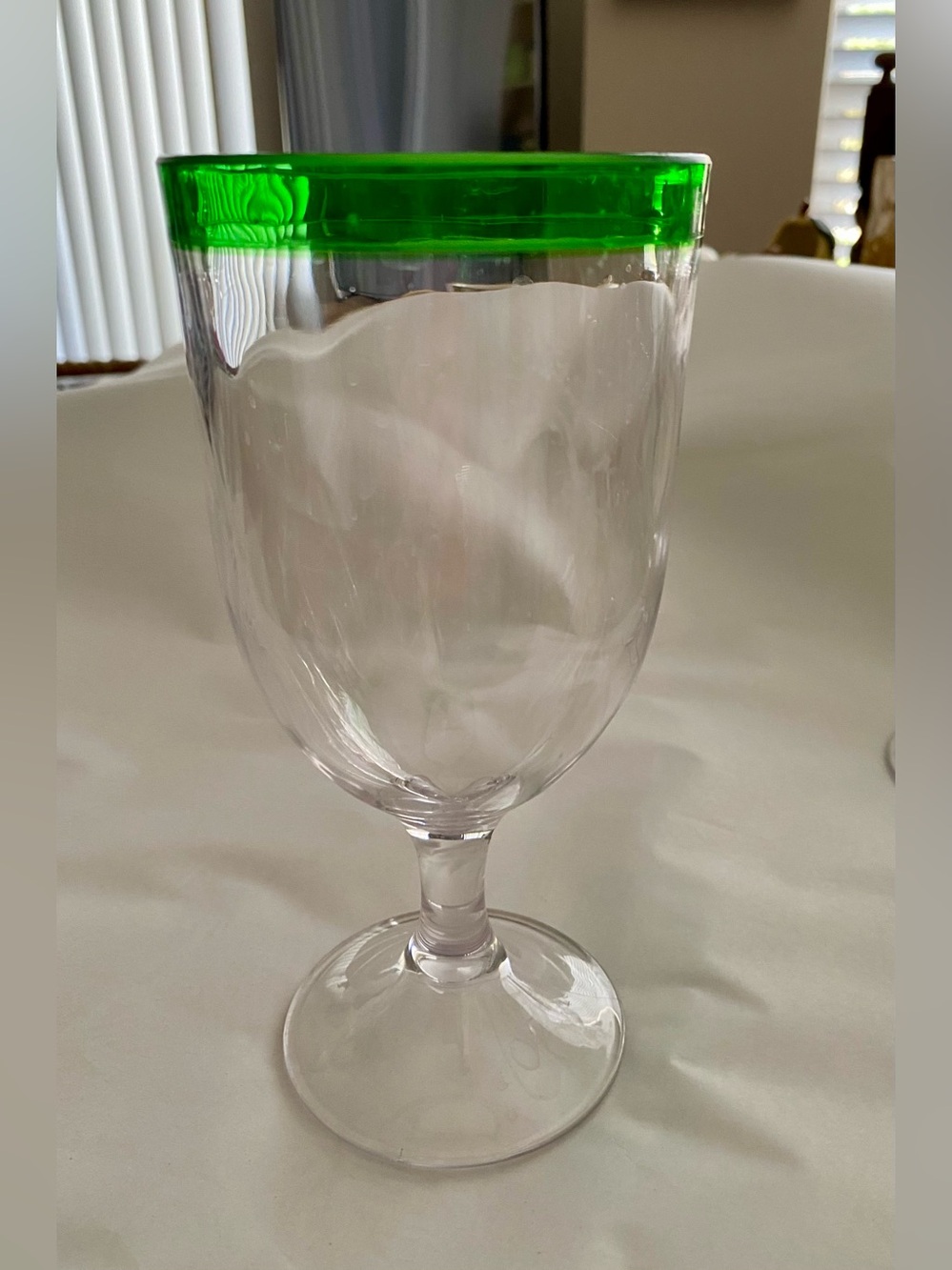 4 Acrylic Outdoor-Indoor Wine/Water Goblets. Great for BBQs,  Bundle 3+ and save